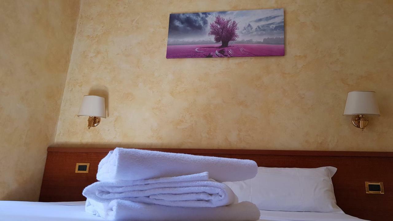 Rainbow Guest House Roma Eksteriør bilde